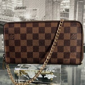 Authentic Rare Louis Vuitton Damier Organizer Zippy Wallet